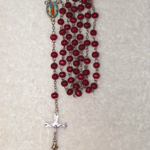 Men's Red Brown Scented Wood Rosary Beads Crucifix Guadalupe - Picture 2 of 6